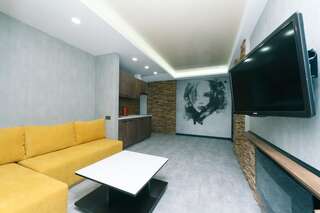 Апартаменты Hotrent City Киев Апартаменты (с гидромассажной ванной) на ул. Леси Украинки, 16-9